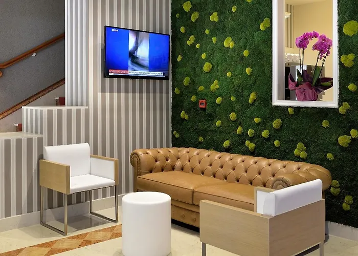 מלון Zanhotel Regina 3*