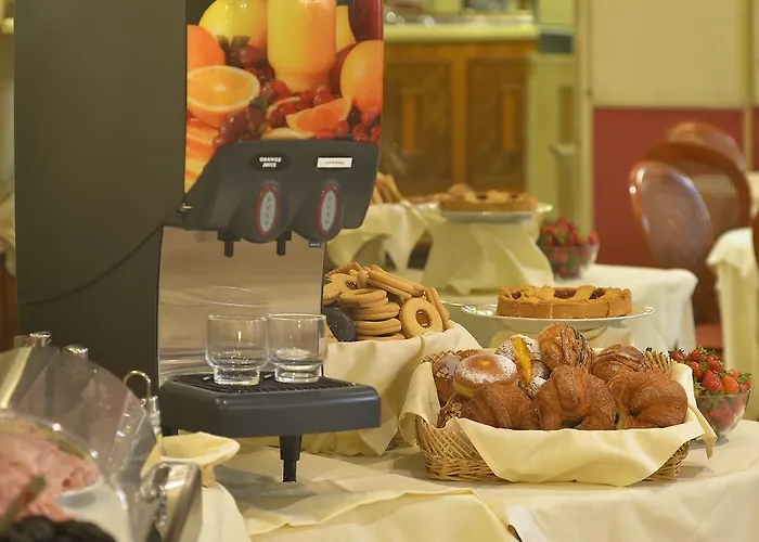 Zanhotel Regina מלון 3*