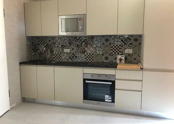 מלון Zanhotel Regina
