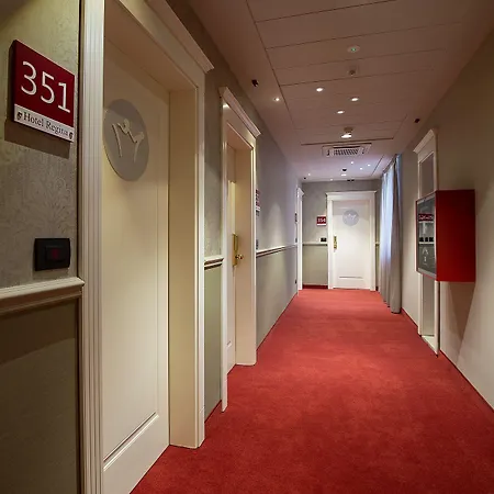 Zanhotel Regina 3*