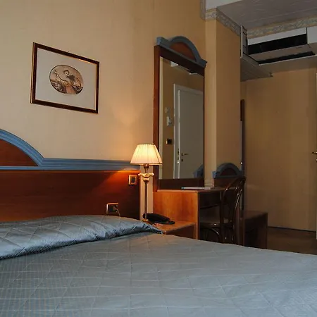 Hotel Zanhotel Regina 3*
