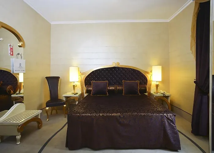 Hotel Zanhotel Regina Bolonia