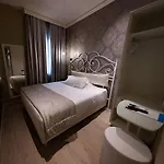Zanhotel Regina Отель Болонья