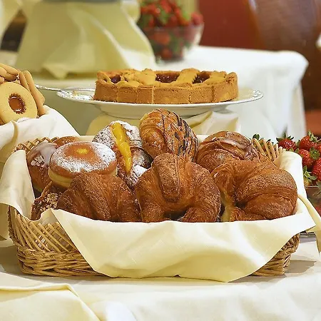 Zanhotel Regina Hotel Boloňa